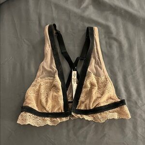 Victoria's Secret Lace Bralette in Black and Cream